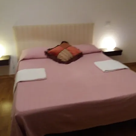 Suburra Colosseum Apt. 아파트